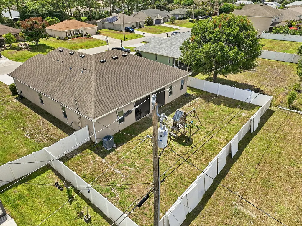 3757 SW Kistler Street Port St Lucie FL 34953