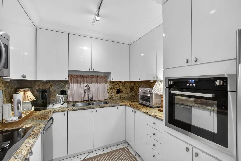 1801 S Flagler Drive West Palm Beach FL 33401