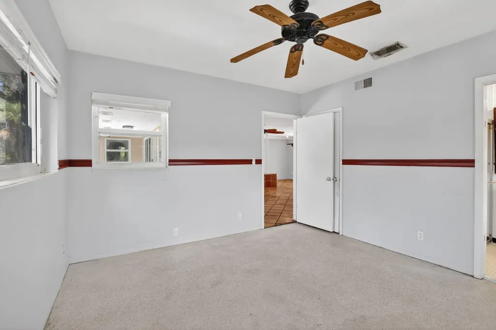 742 Hollywood Boulevard Hollywood FL 33019
