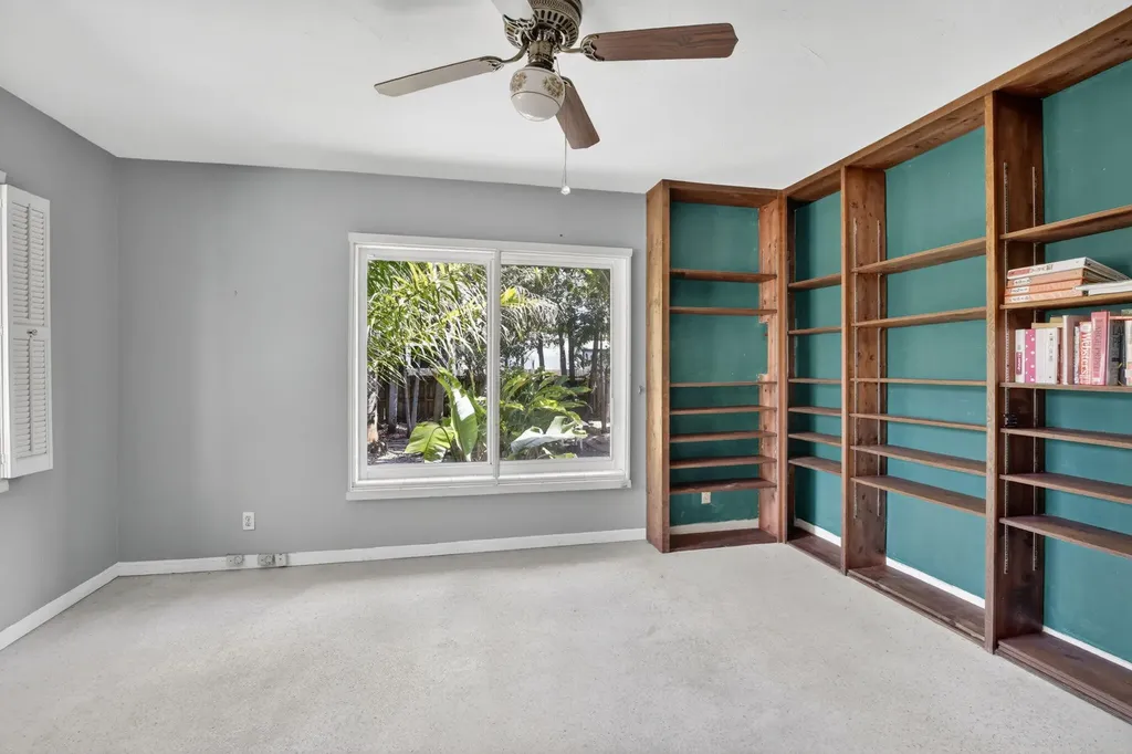 742 Hollywood Boulevard Hollywood FL 33019