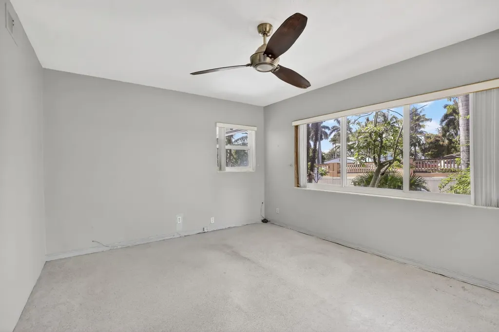 742 Hollywood Boulevard Hollywood FL 33019