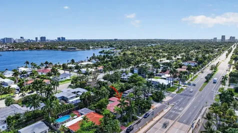 742 Hollywood Boulevard Hollywood FL 33019
