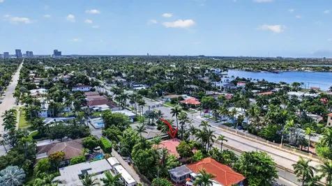 742 Hollywood Boulevard Hollywood FL 33019