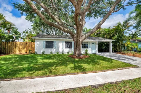 808 Iroquois Street Jupiter FL 33458