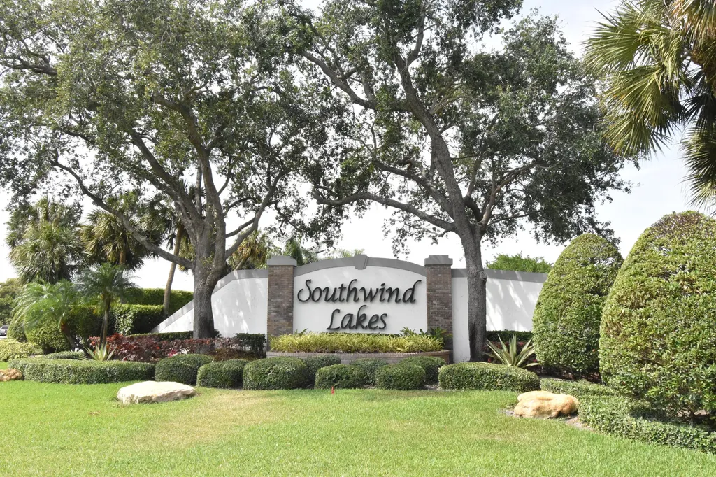 9426 Southampton Place Boca Raton FL 33434