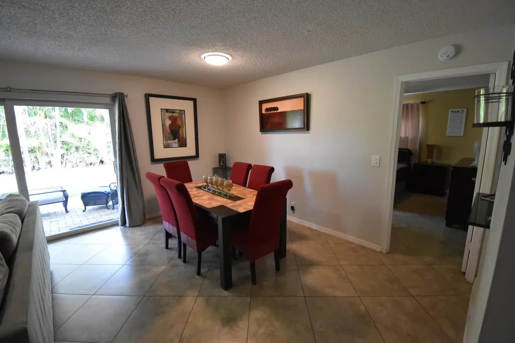 9426 Southampton Place Boca Raton FL 33434