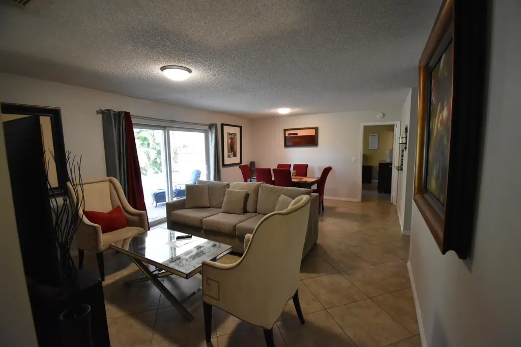 9426 Southampton Place Boca Raton FL 33434