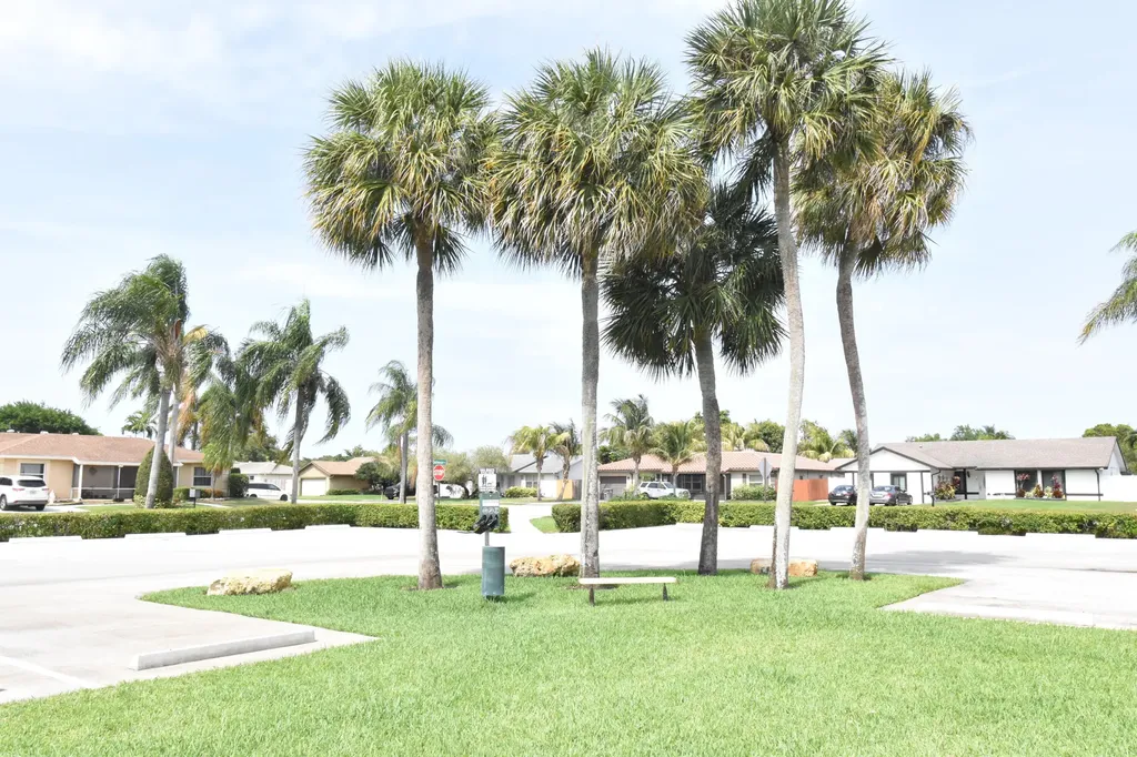 9426 Southampton Place Boca Raton FL 33434