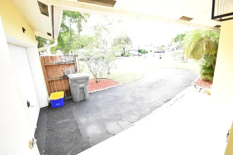 9426 Southampton Place Boca Raton FL 33434