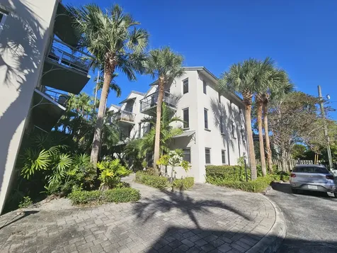 812 SW 4th Avenue Fort Lauderdale FL 33315