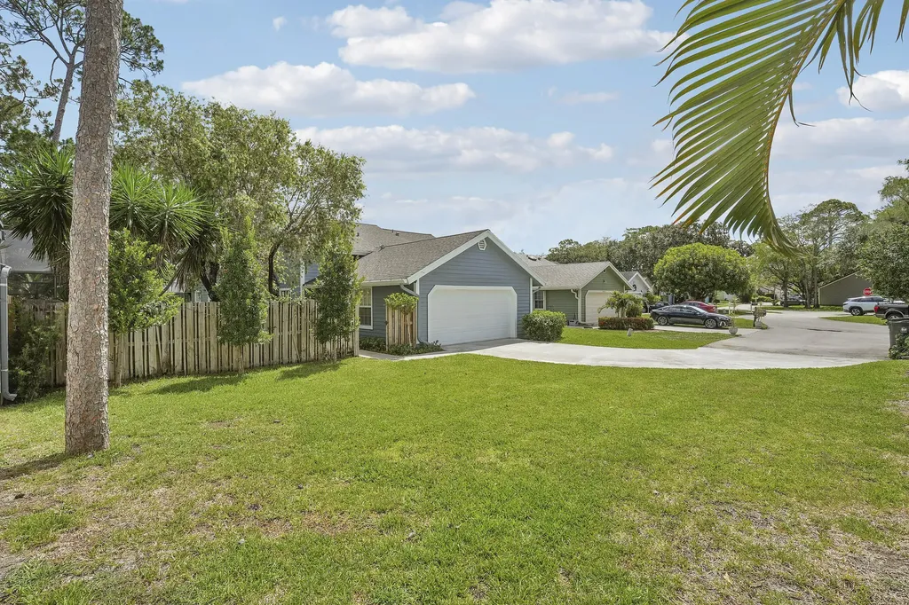 12625 Timber Ridge Circle Wellington FL 33414