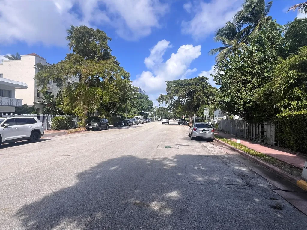 919 Michigan Avenue Miami Beach FL 33139