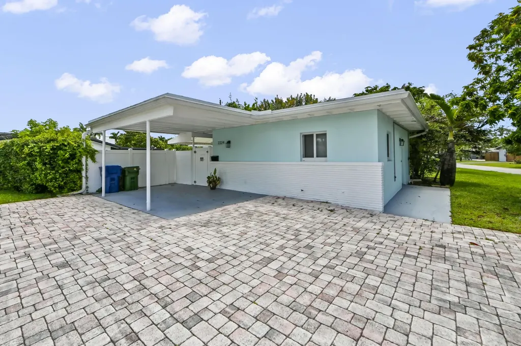 2224 NW 6th Terrace Wilton Manors FL 33311