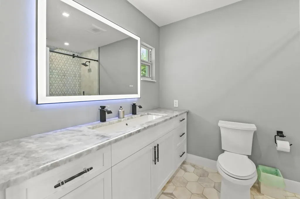 2224 NW 6th Terrace Wilton Manors FL 33311