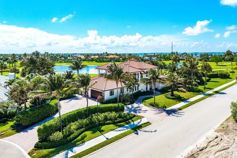 1884 SE Sailfish Point Boulevard Stuart FL 34996