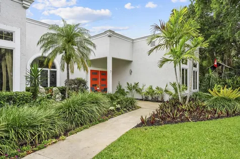 7 Worth Court Sewalls Point FL 34996