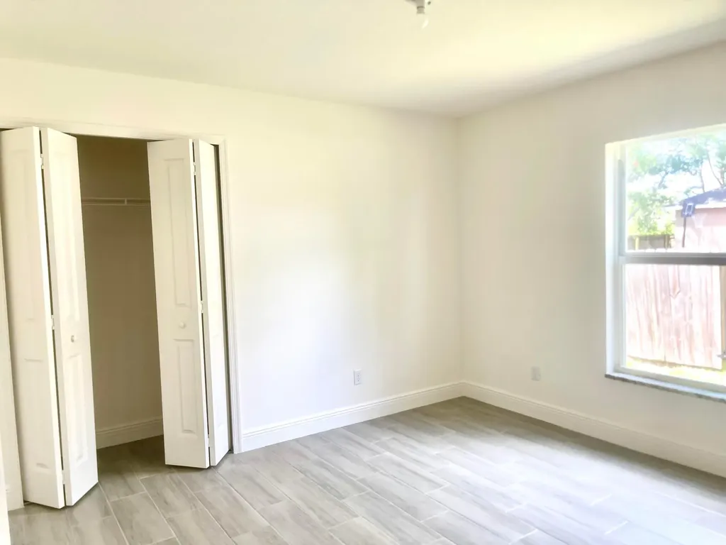 1260 SE Larkspur Street Street SE Palm Bay FL 32909