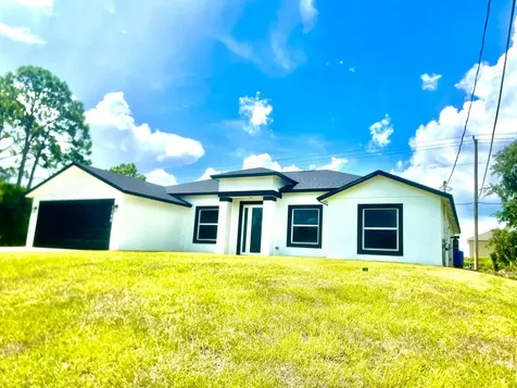 1260 SE Larkspur Street Street SE Palm Bay FL 32909