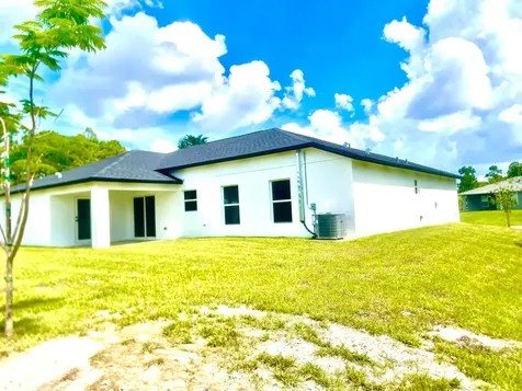1260 SE Larkspur Street Street SE Palm Bay FL 32909