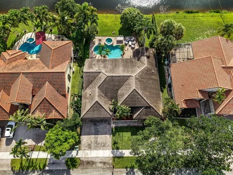 3171 Overlook Road Davie FL 33328