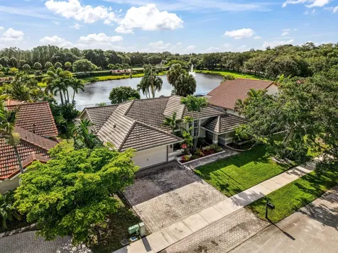 3171 Overlook Road Davie FL 33328