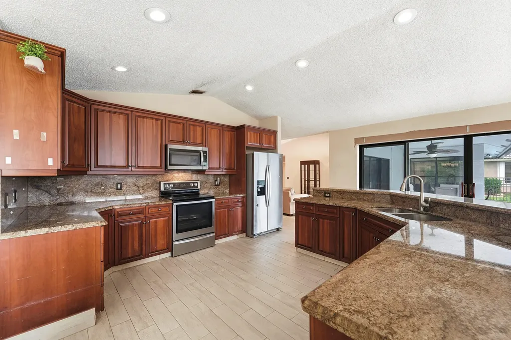 12177 NW 1st Street Coral Springs FL 33071