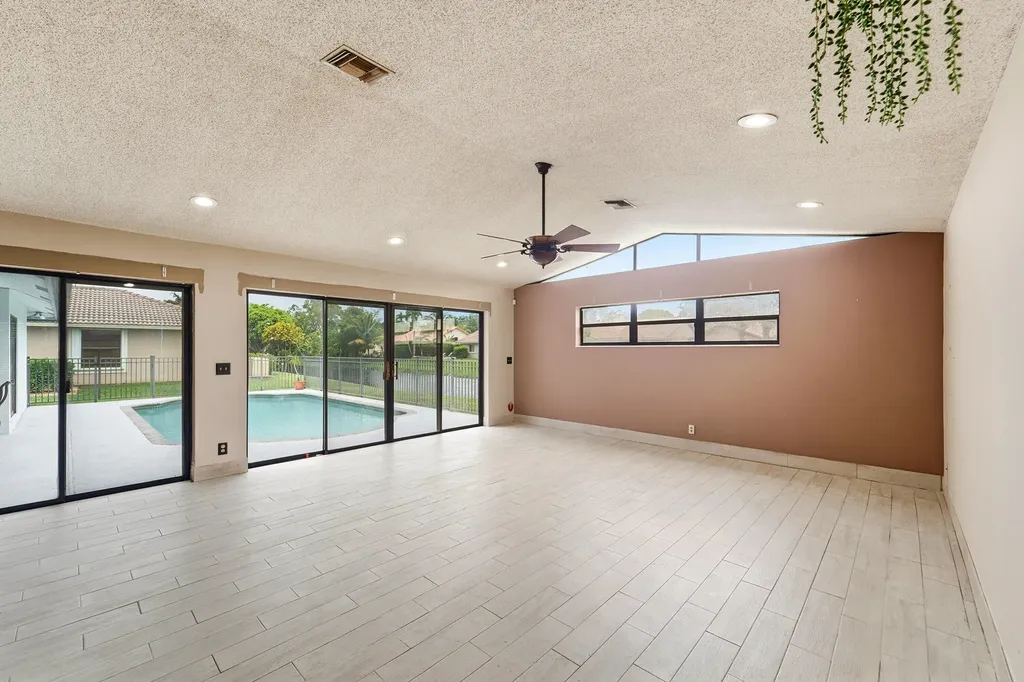 12177 NW 1st Street Coral Springs FL 33071