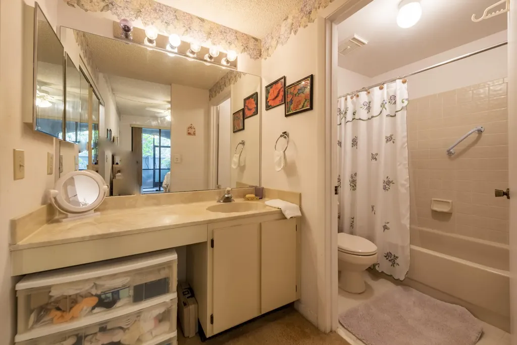 11964 NW 11th Street Pembroke Pines FL 33026