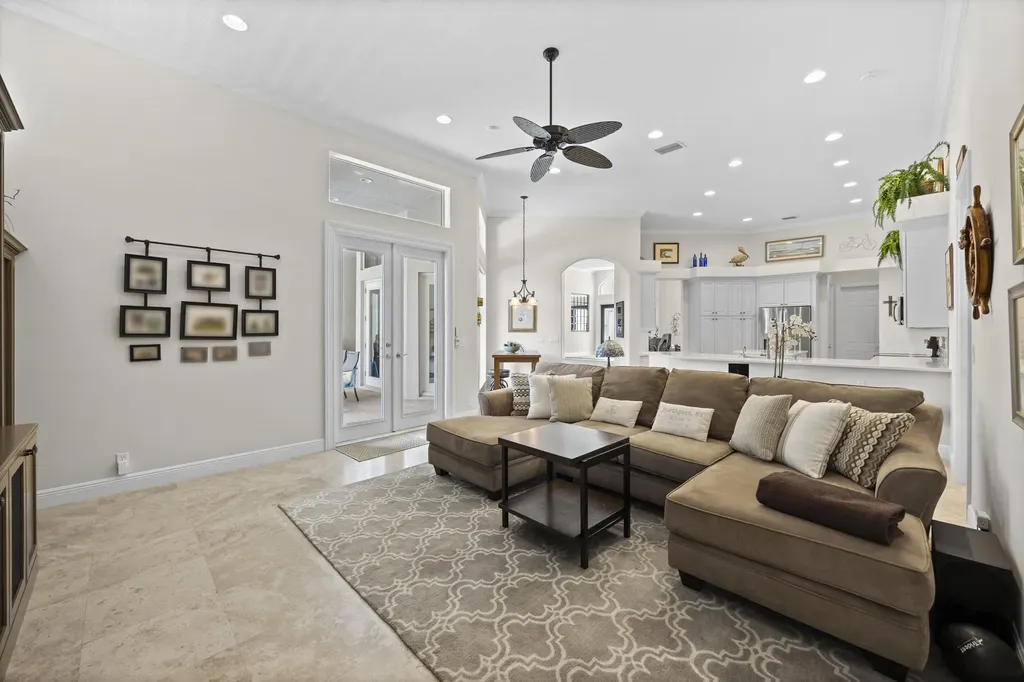 19044 SE Jupiter River Drive Jupiter FL 33458