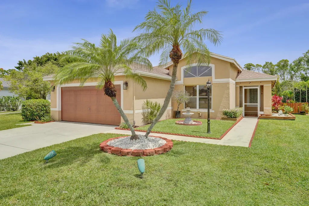 6817 Barnwell Drive Boynton Beach FL 33437