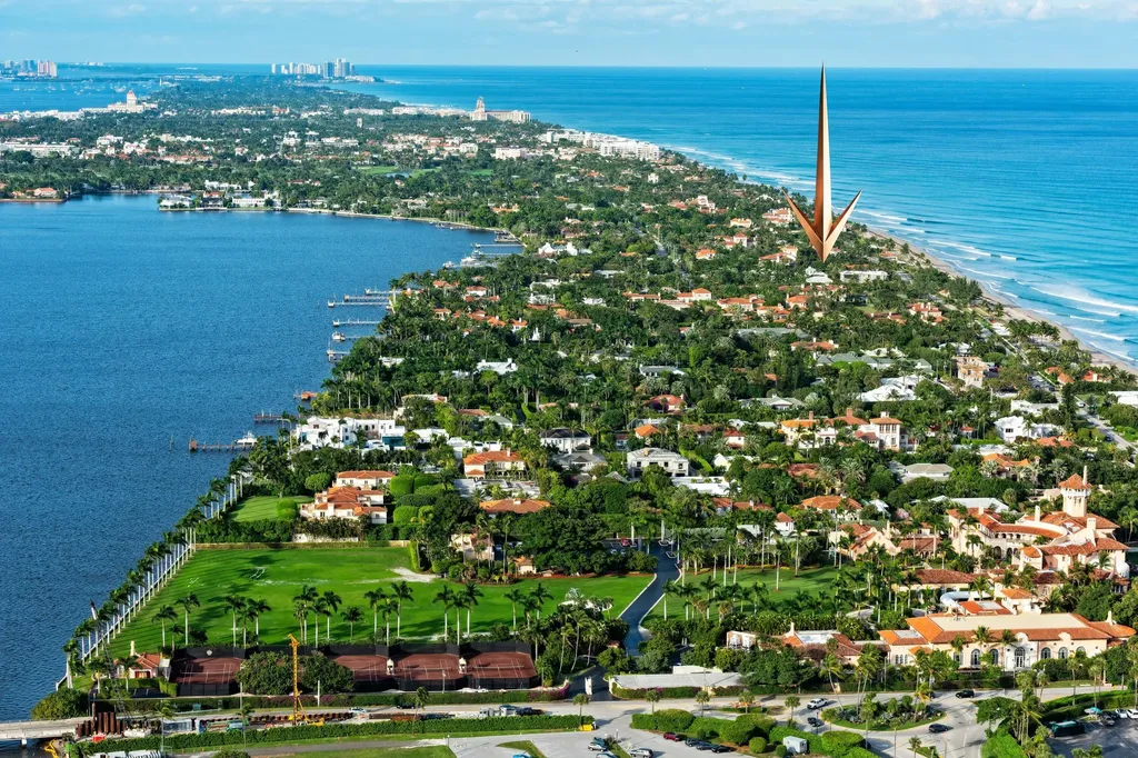 109 Via Vizcaya Palm Beach FL 33480