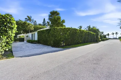 109 Via Vizcaya Palm Beach FL 33480