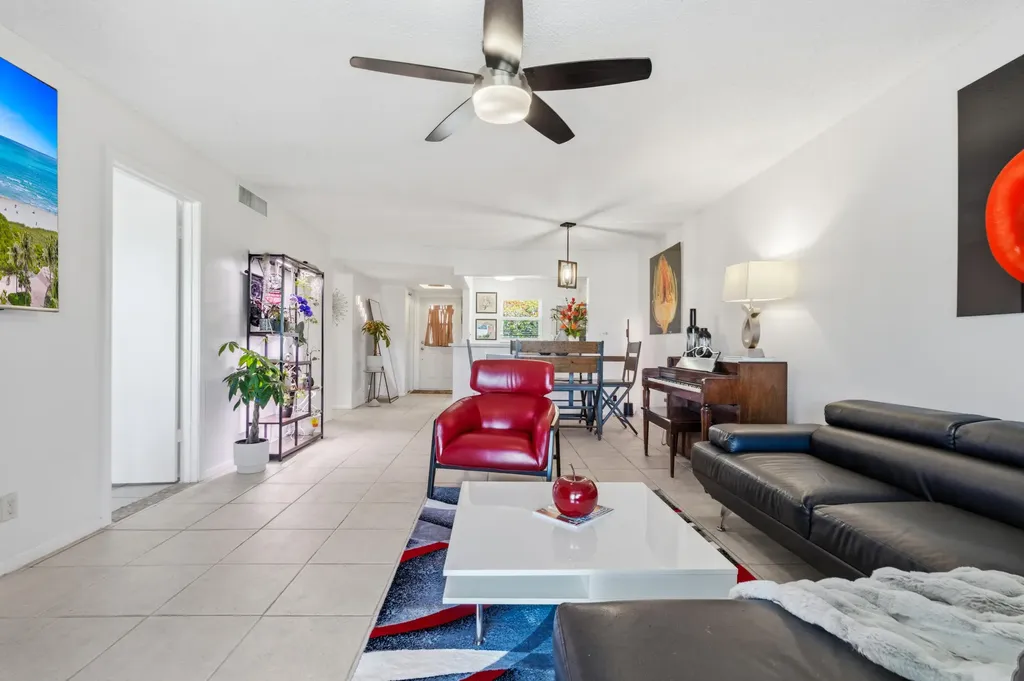 2700 Fiore Way Delray Beach FL 33445