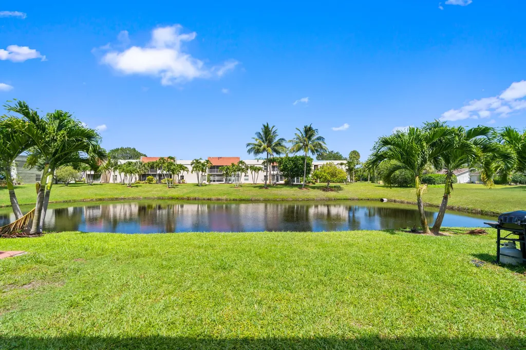 2700 Fiore Way Delray Beach FL 33445