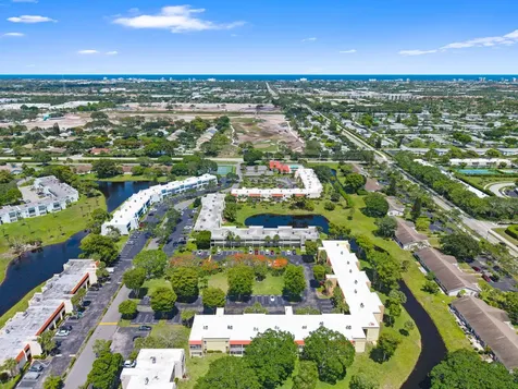 2700 Fiore Way Delray Beach FL 33445