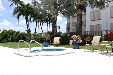 3545 S Ocean Boulevard South Palm Beach FL 33480