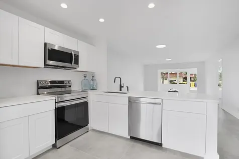 737 Nantucket Circle Lake Worth FL 33467