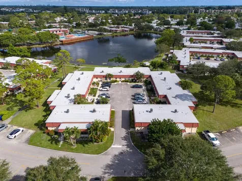 737 Nantucket Circle Lake Worth FL 33467