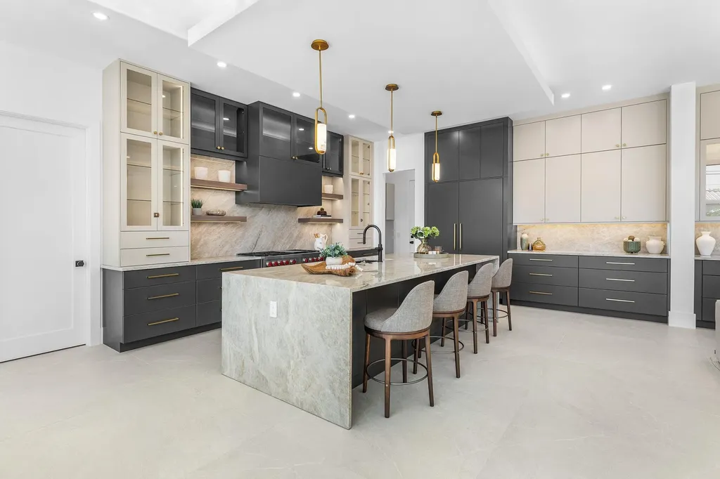 435 NE 15th Terrace Boca Raton FL 33432