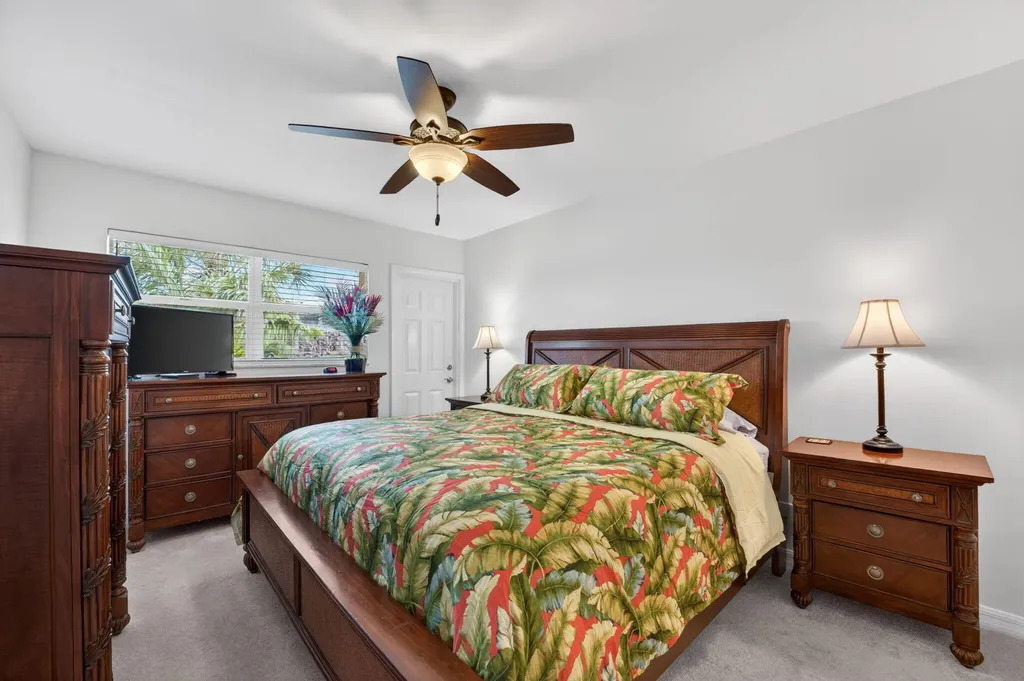 1166 Hillsboro Hillsboro Beach FL 33062