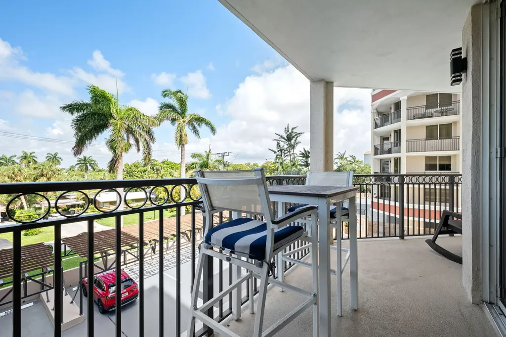 2001 N Ocean Boulevard Fort Lauderdale FL 33305