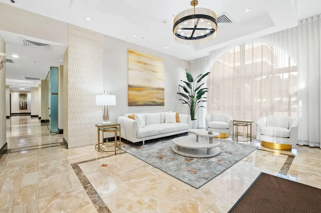 2001 N Ocean Boulevard Fort Lauderdale FL 33305