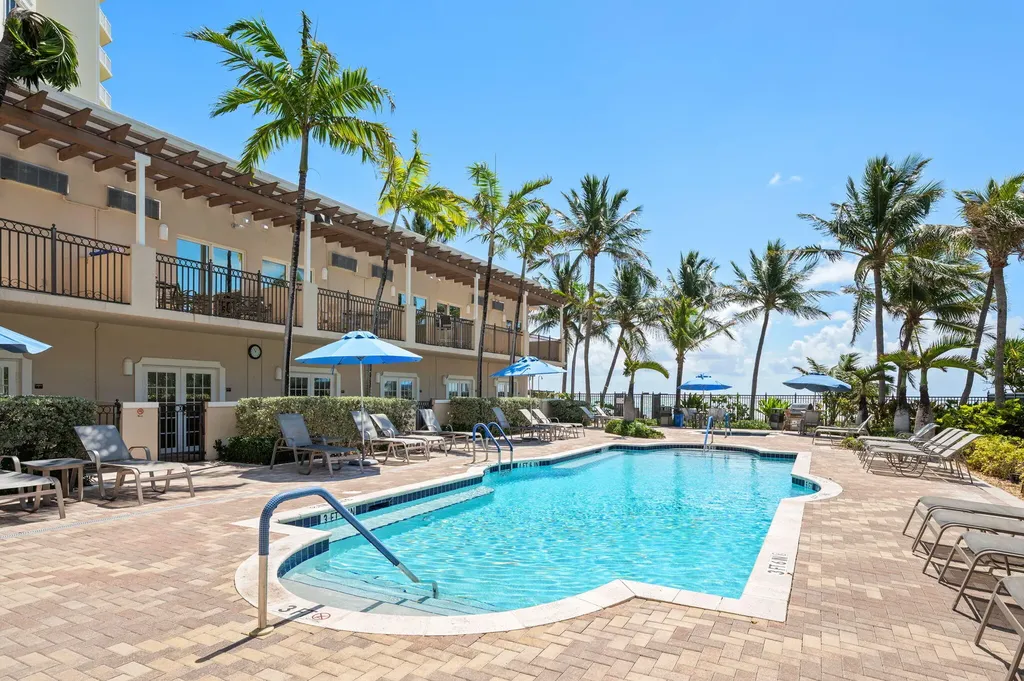 2001 N Ocean Boulevard Fort Lauderdale FL 33305