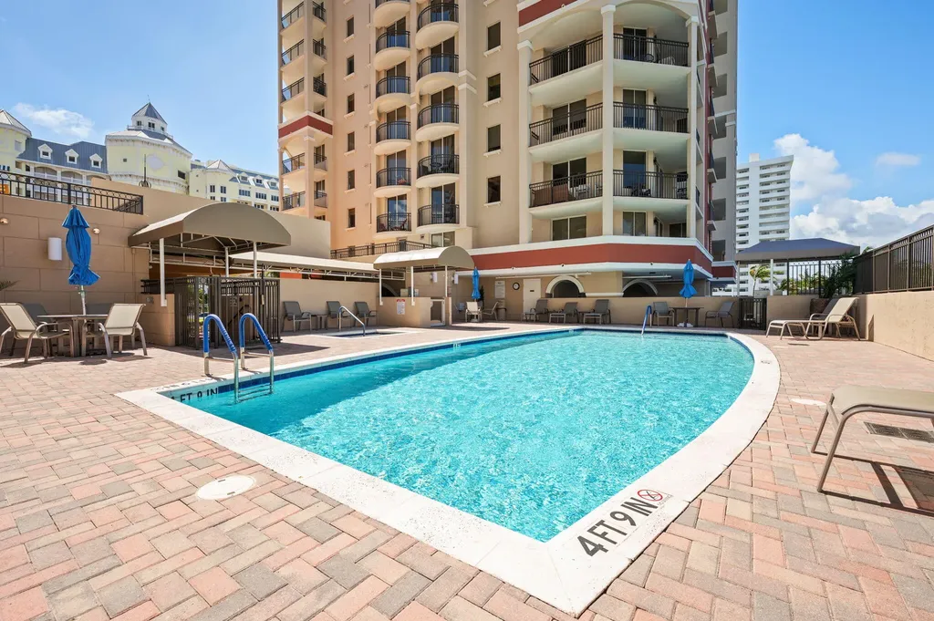 2001 N Ocean Boulevard Fort Lauderdale FL 33305