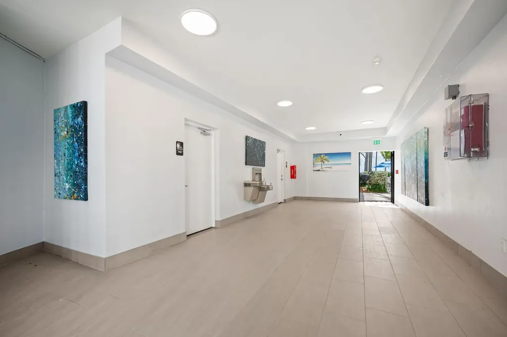 2001 N Ocean Boulevard Fort Lauderdale FL 33305