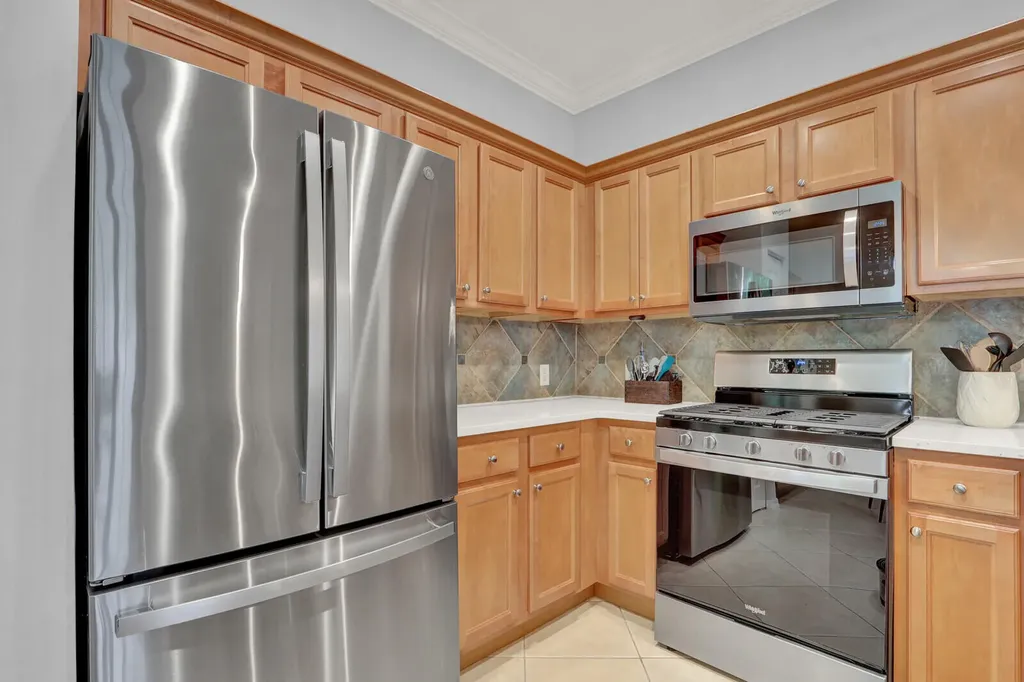 196 Evergrene Parkway Palm Beach Gardens FL 33410