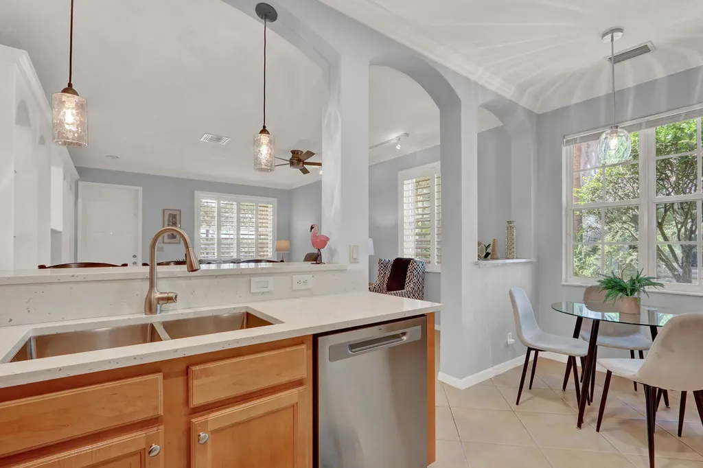 196 Evergrene Parkway Palm Beach Gardens FL 33410