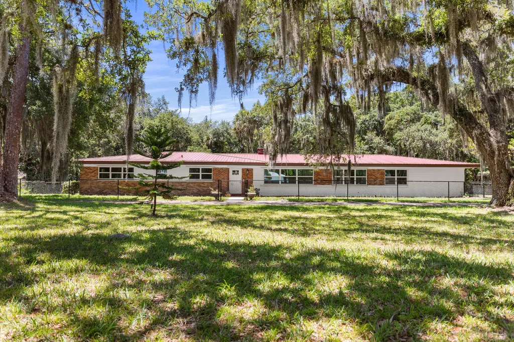 409 SW 15th Street Okeechobee FL 34974