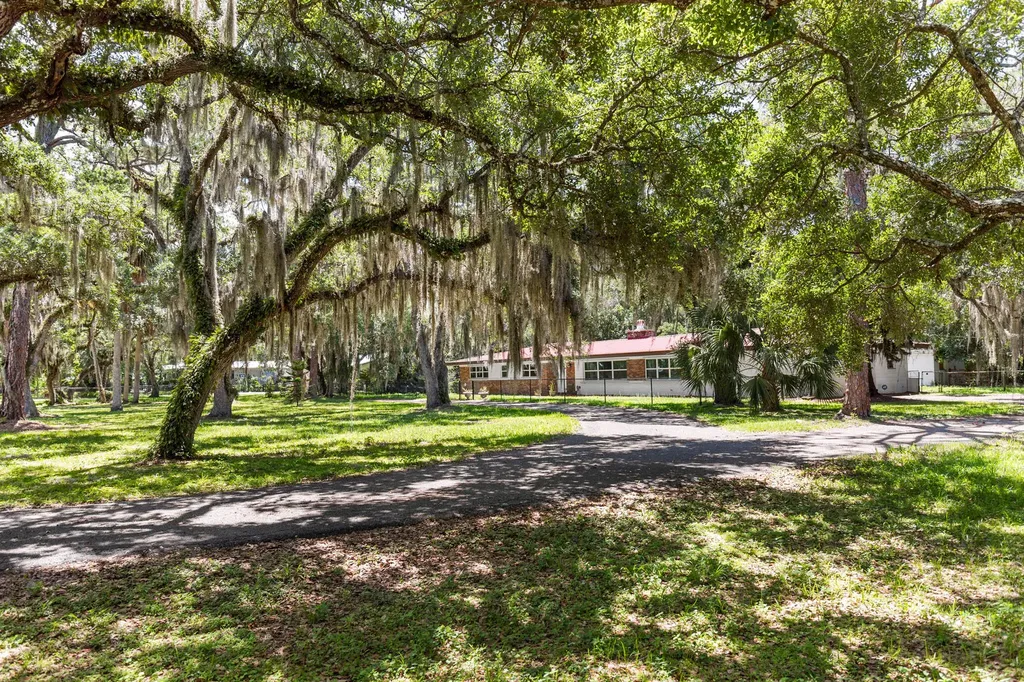 409 SW 15th Street Okeechobee FL 34974