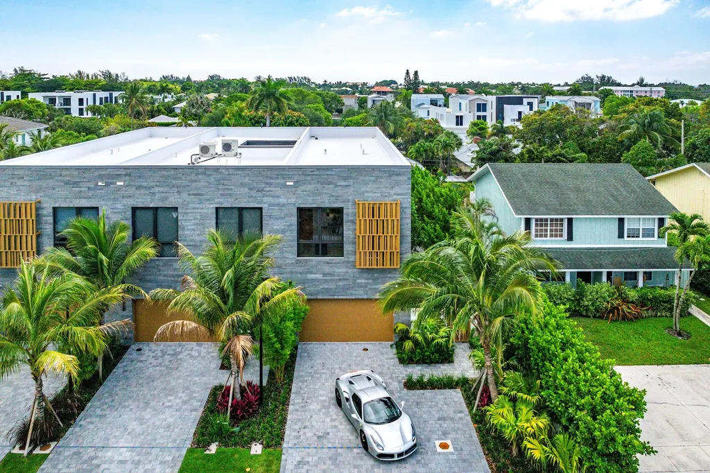 917 NE 8th Avenue Delray Beach FL 33483